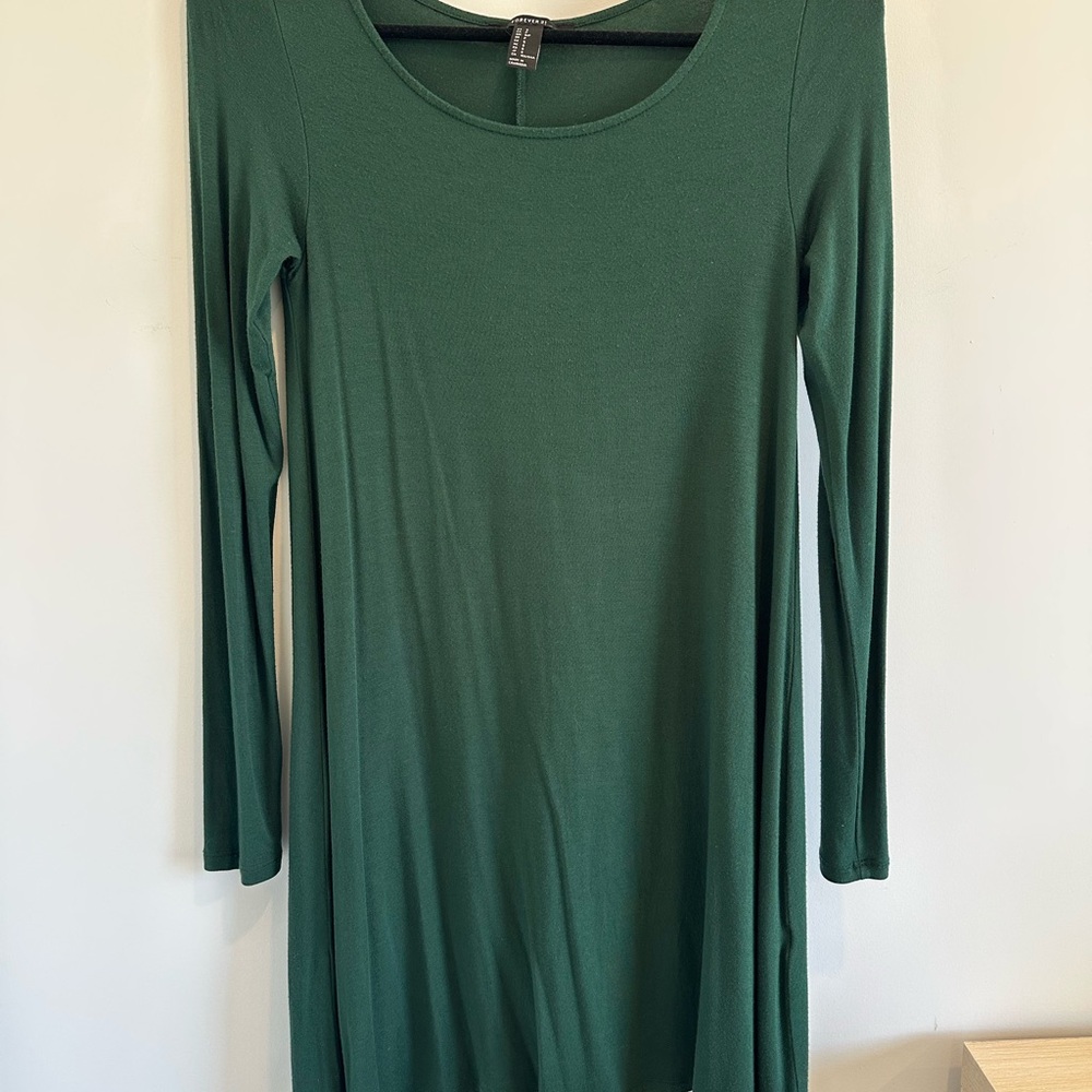 Forever 21 Emerald Green Long Sleeve Scoop Neck Dress